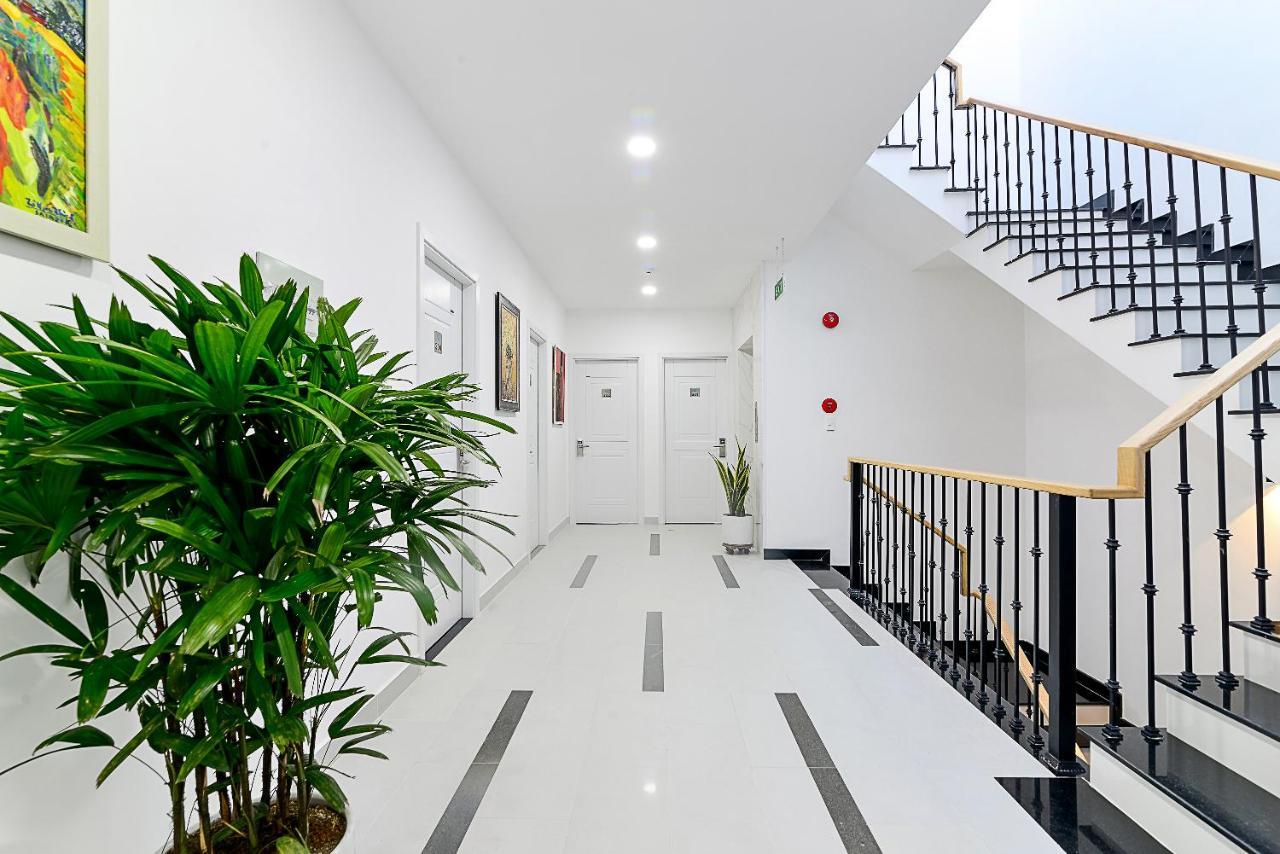 Cozrum Homes The Gallery Residence Ho Chi Minh City Bagian luar foto