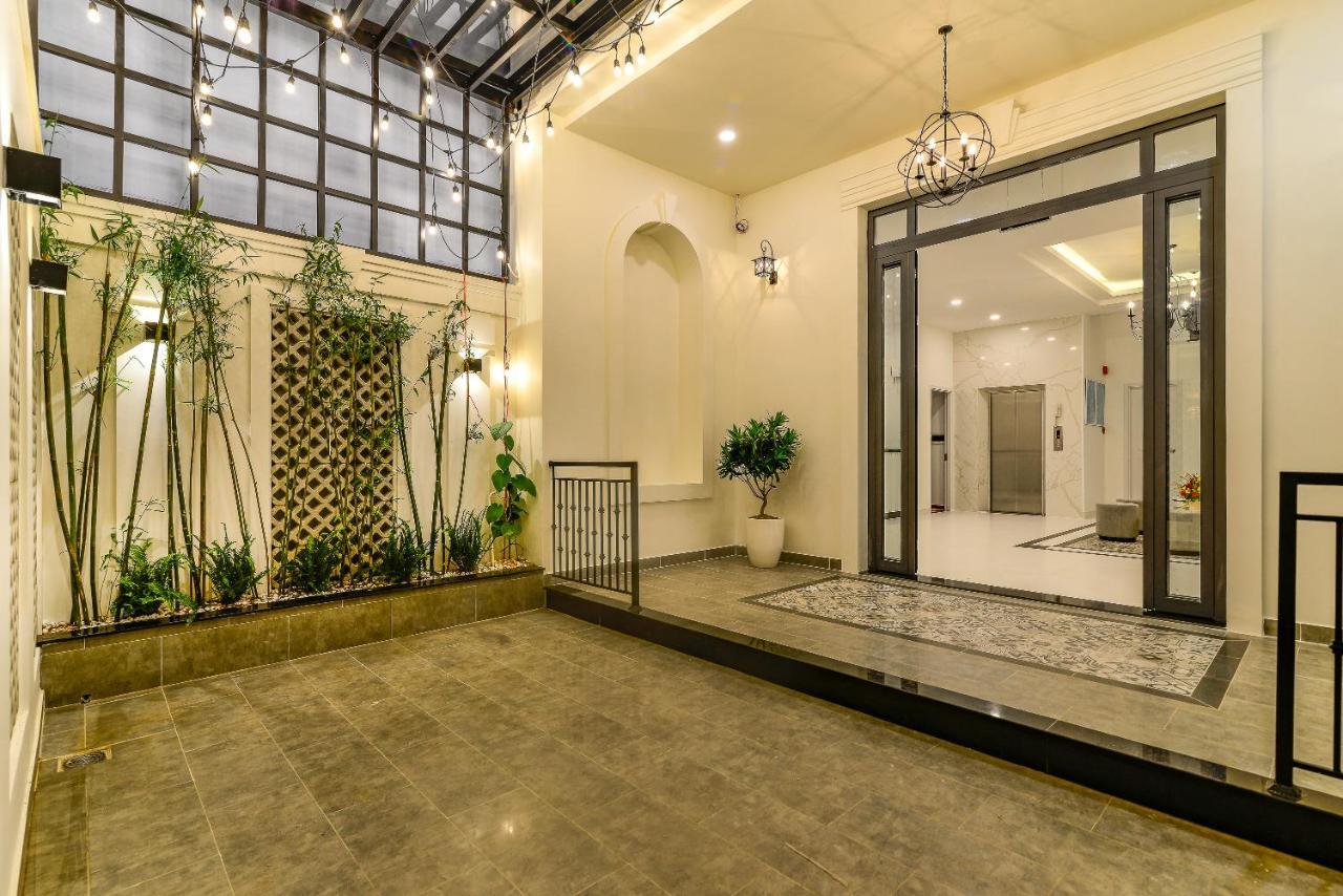 Cozrum Homes The Gallery Residence Ho Chi Minh City Bagian luar foto