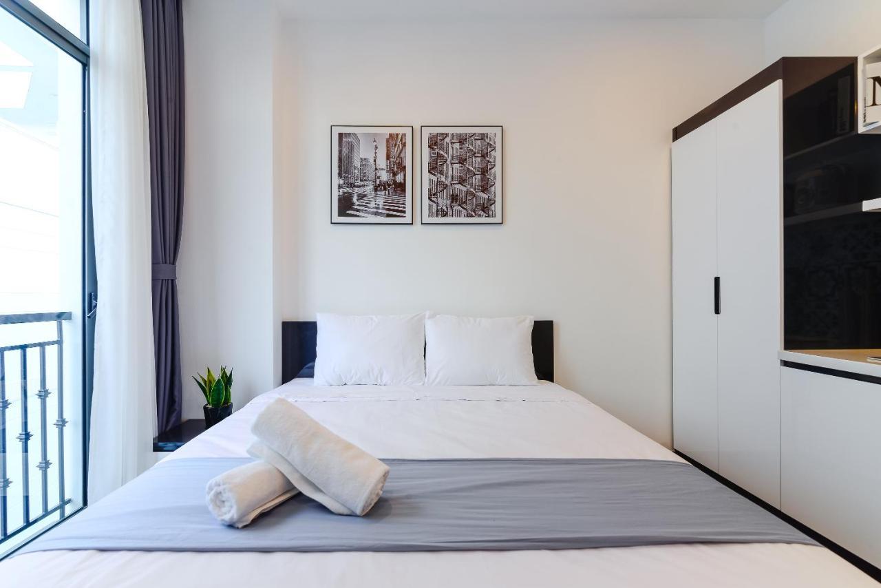 Cozrum Homes The Gallery Residence Ho Chi Minh City Bagian luar foto